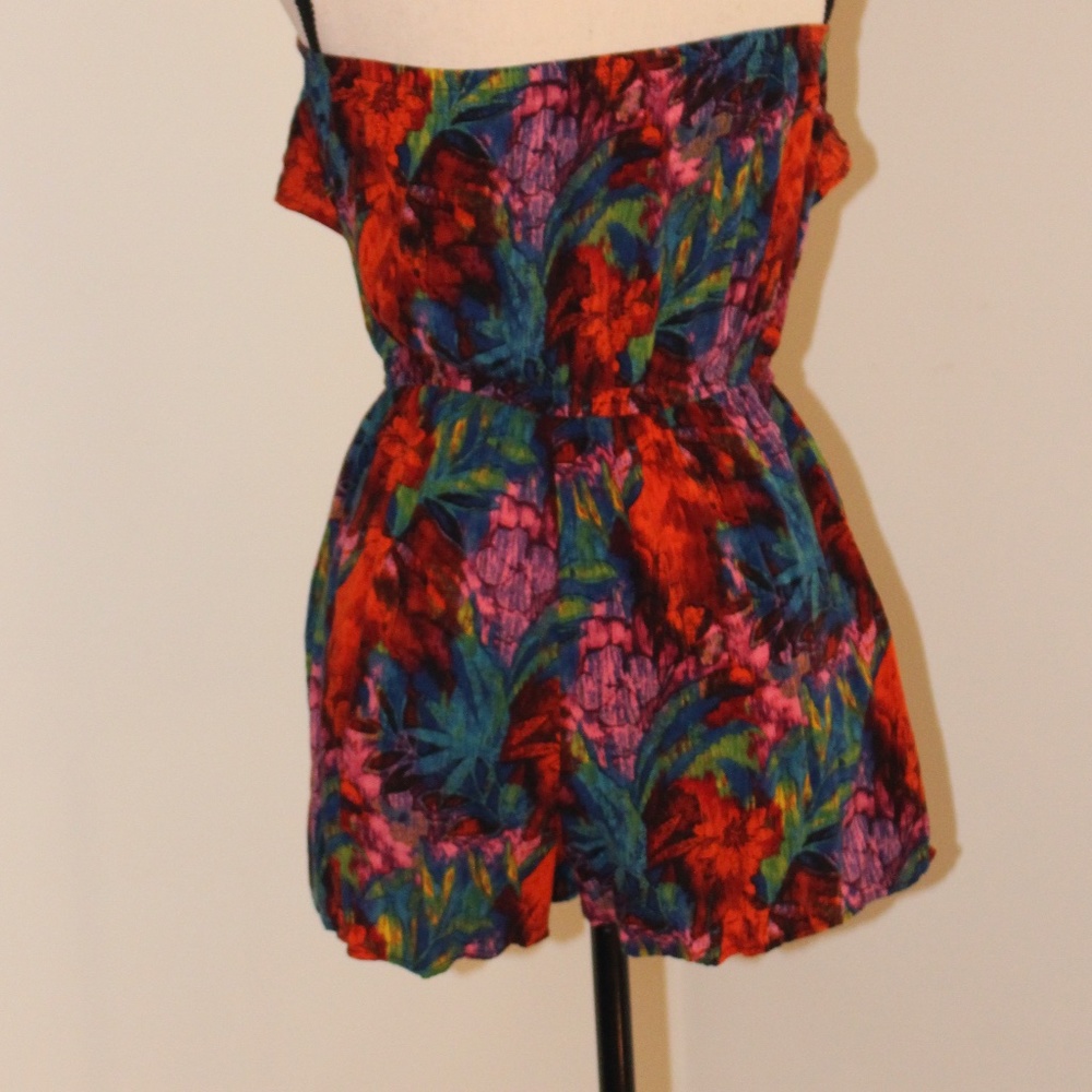 American Rag, tropical floral strapless romper...... - Picture 4 of 6